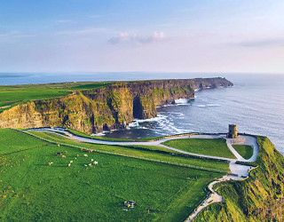 22 Essential Ireland Travel Tips to Not Look Like a Tourist